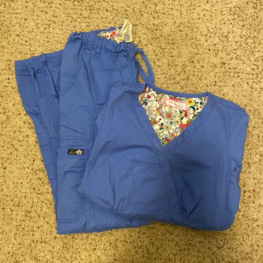 Koi Scrub Set